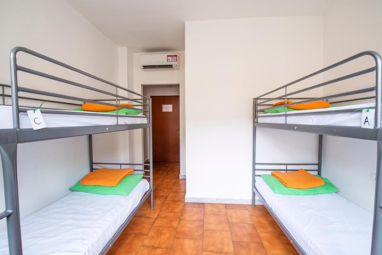 เซฟสเตย์ ปิซ่า Hostel ปิซา ภายนอก รูปภาพ