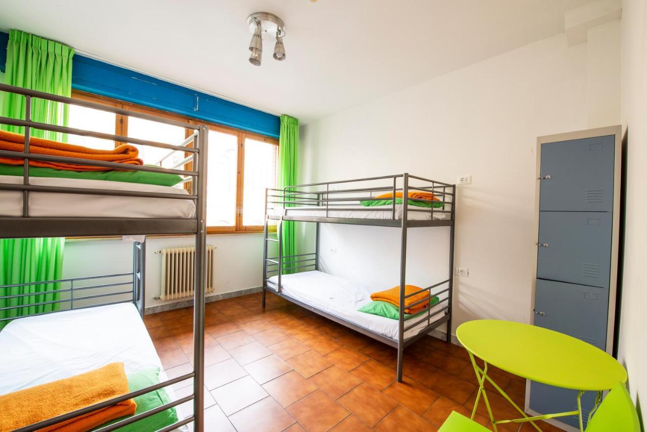 เซฟสเตย์ ปิซ่า Hostel ปิซา ภายนอก รูปภาพ