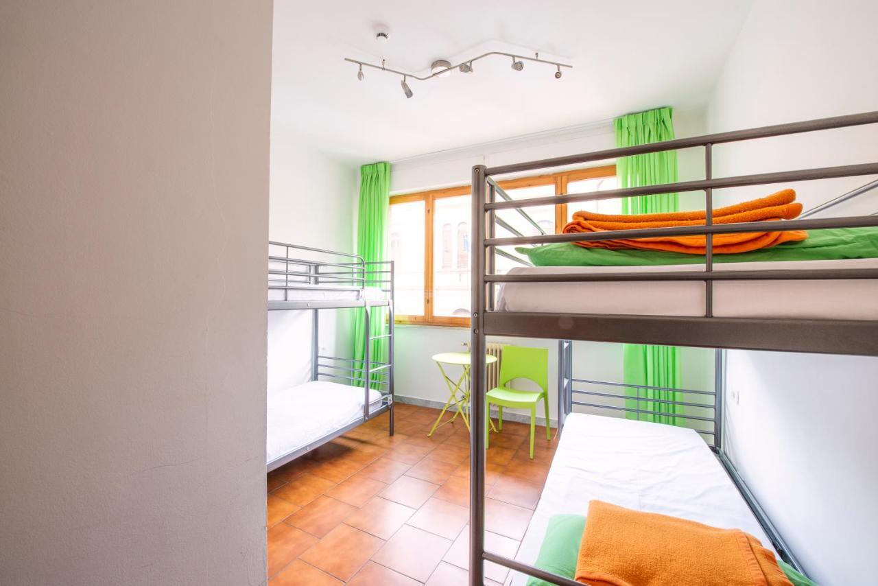 เซฟสเตย์ ปิซ่า Hostel ปิซา ภายนอก รูปภาพ